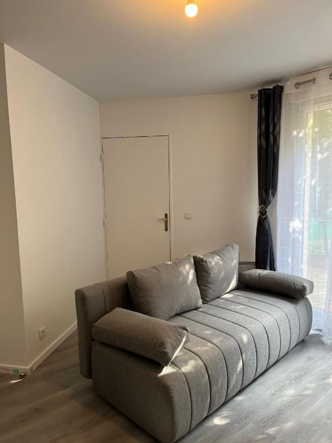 Apartamento T2) moderne + Parking Paris la défense Puteaux Exterior foto