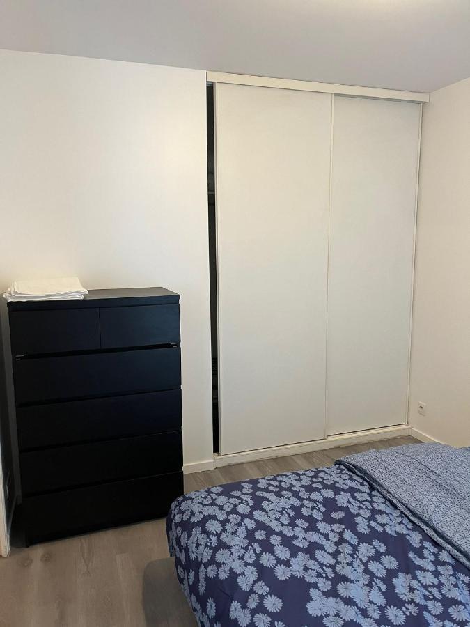 Apartamento T2) moderne + Parking Paris la défense Puteaux Exterior foto