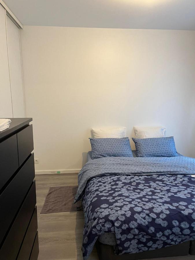 Apartamento T2) moderne + Parking Paris la défense Puteaux Exterior foto