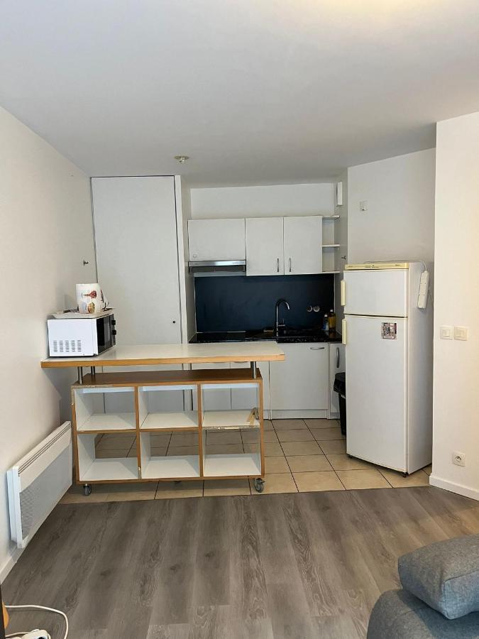 Apartamento T2) moderne + Parking Paris la défense Puteaux Exterior foto